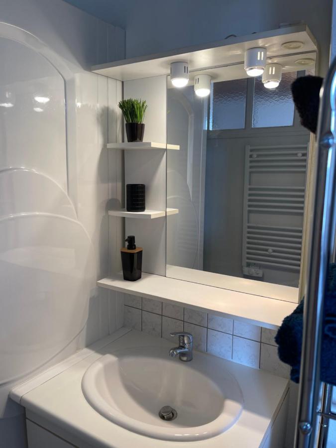 Studio Cosy Avec Parking Et Wifi Gratuit Bagnoles de l'Orne Normandie Экстерьер фото